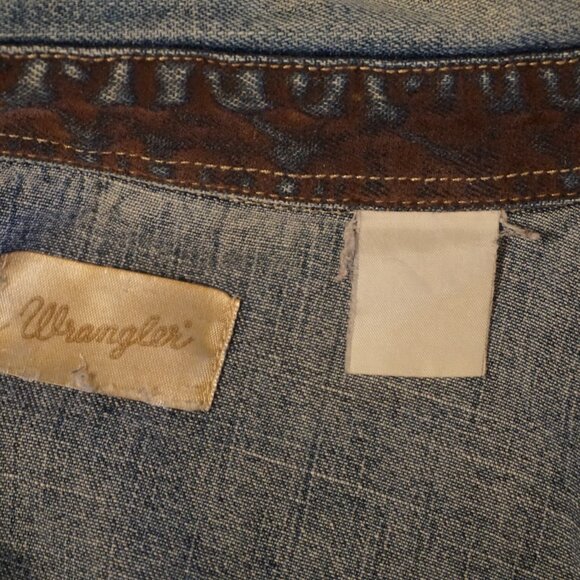 Vintage Wrangler Denim Western-Wild Horses Long Sleeve Button Up Shirt L - Picture 7 of 9